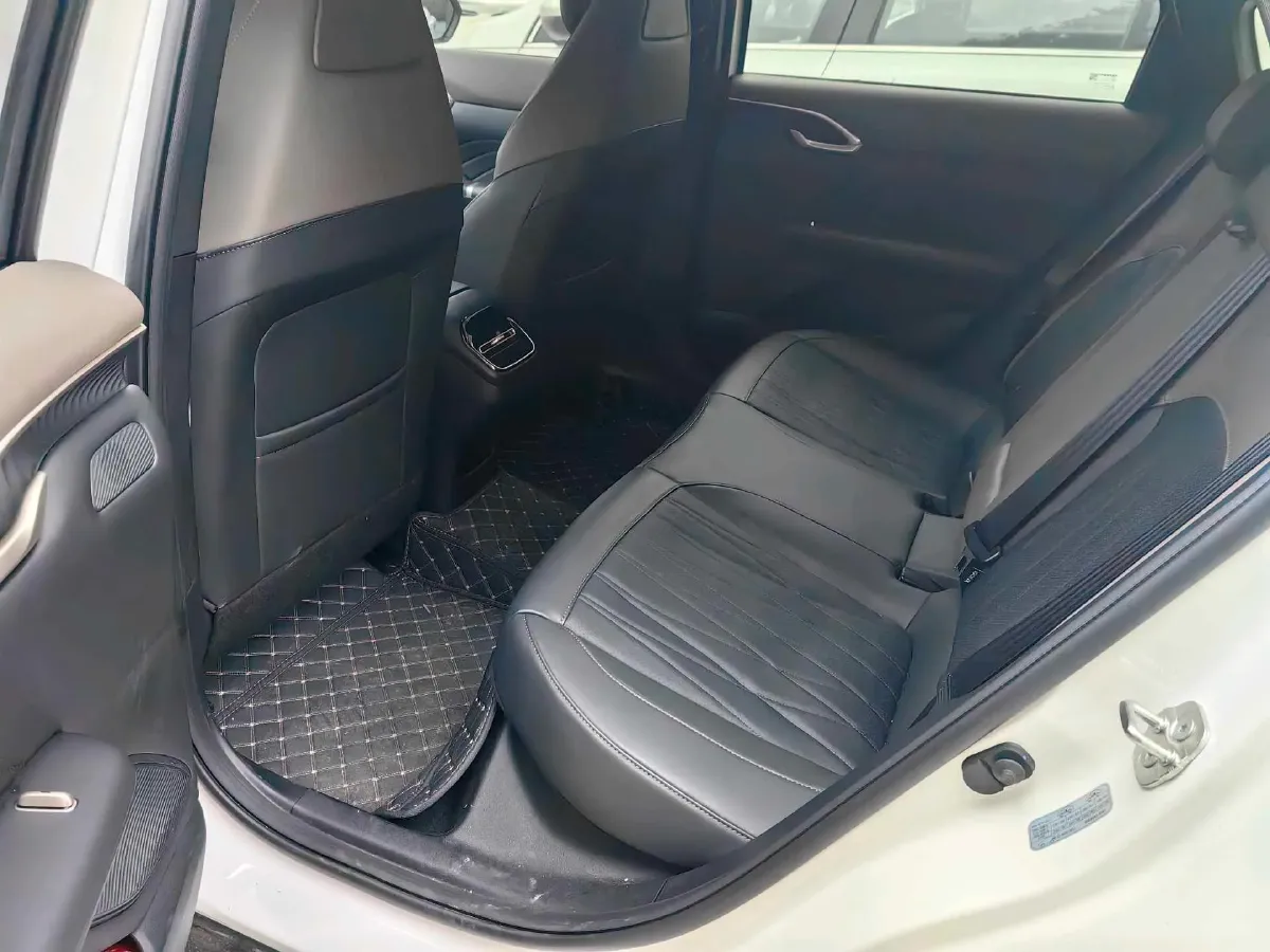 2026 ChangAn Eado 1.5T 192HP L4 7DCT,autocango,china used car exporter,china ev exporter,chinese used car exporter,chinese used ev exporter