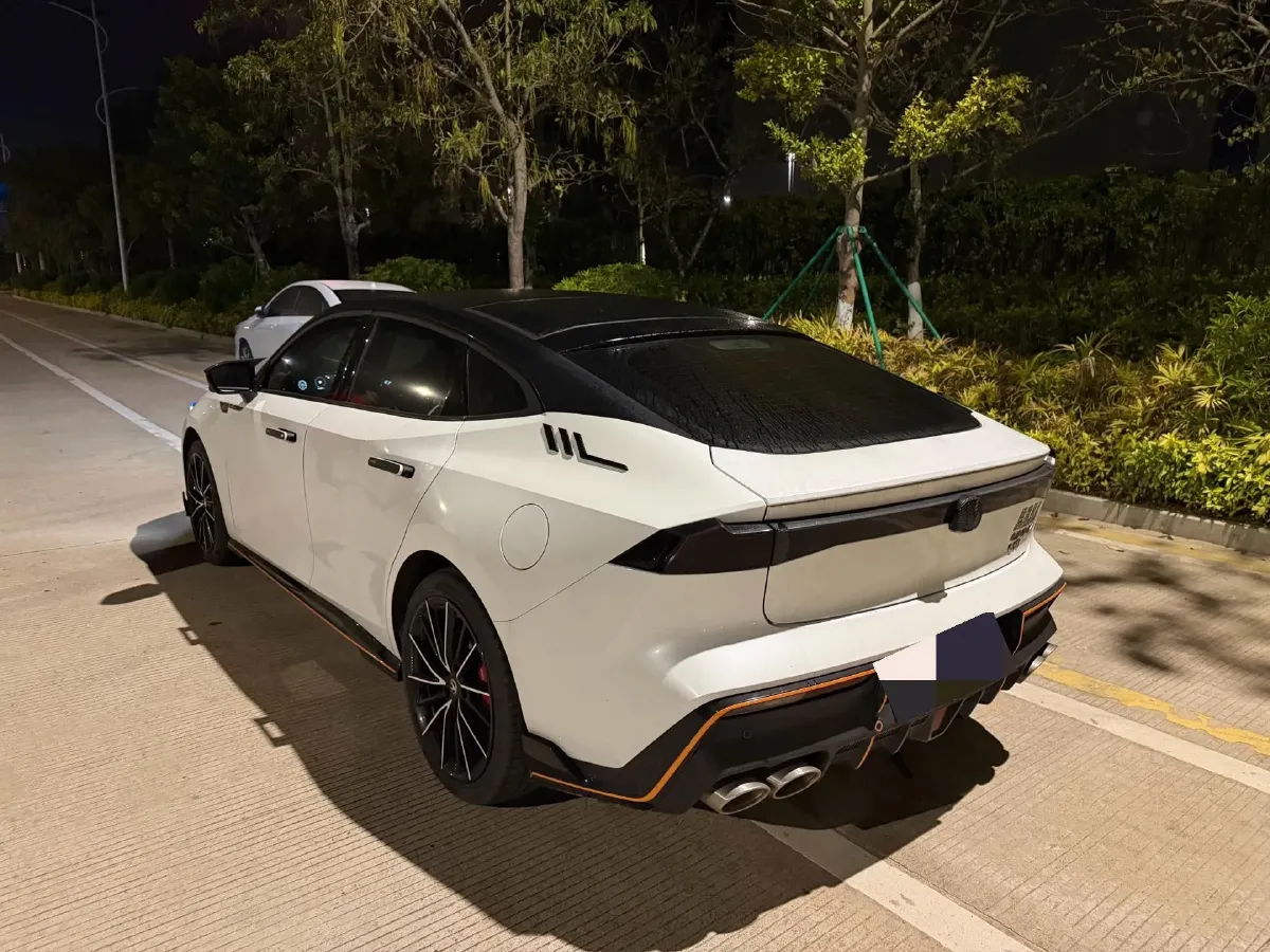 2025 ChangAn UNI-V 1.5T 192HP L4 7DCT,autocango,china used car exporter,china ev exporter,chinese used car exporter,chinese used ev exporter