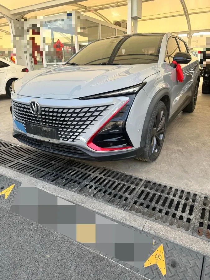 2020 ChangAn UNI-T 1.5T 180HP L4 7DCT,autocango,china used car exporter,china ev exporter,chinese used car exporter,chinese used ev exporter