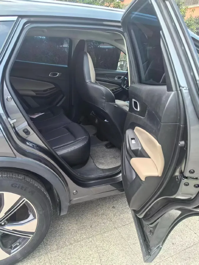 2022 ChangAn CS55 Plus 1.5T 180HP L4 7DCT,autocango,china used car exporter,china ev exporter,chinese used car exporter,chinese used ev exporter