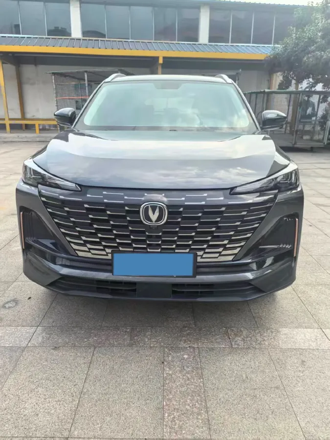 2022 ChangAn CS55 Plus 1.5T 180HP L4 7DCT,autocango,china used car exporter,china ev exporter,chinese used car exporter,chinese used ev exporter