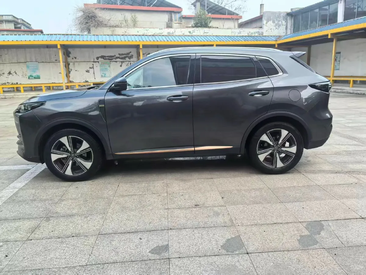 2022 ChangAn CS55 Plus 1.5T 180HP L4 7DCT,autocango,china used car exporter,china ev exporter,chinese used car exporter,chinese used ev exporter