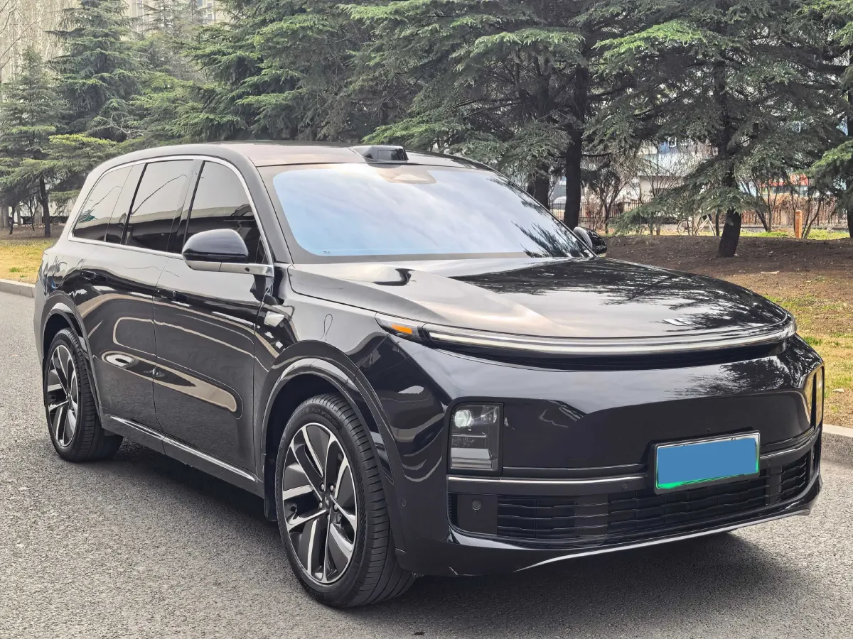 2023 Li L9 Range Extended 154HP REEV 42.6KWH,autocango,china used car exporter,china ev exporter,chinese used car exporter,chinese used ev exporter