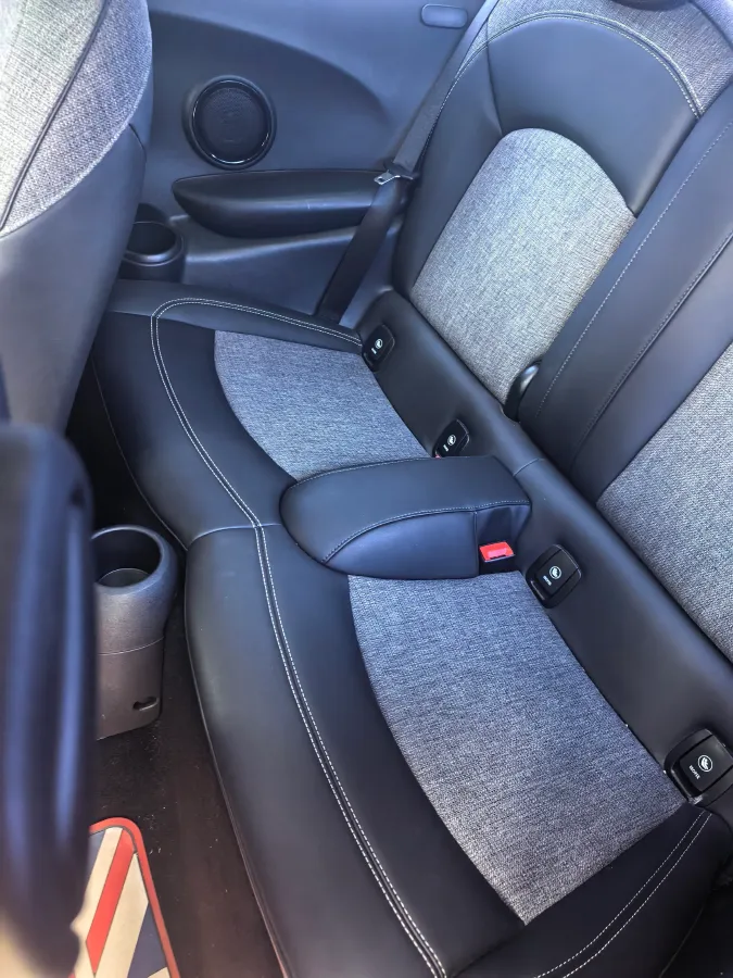 2020 MINI MINI 1.5T 136HP L3 7DCT,autocango,china used car exporter,china ev exporter,chinese used car exporter,chinese used ev exporter