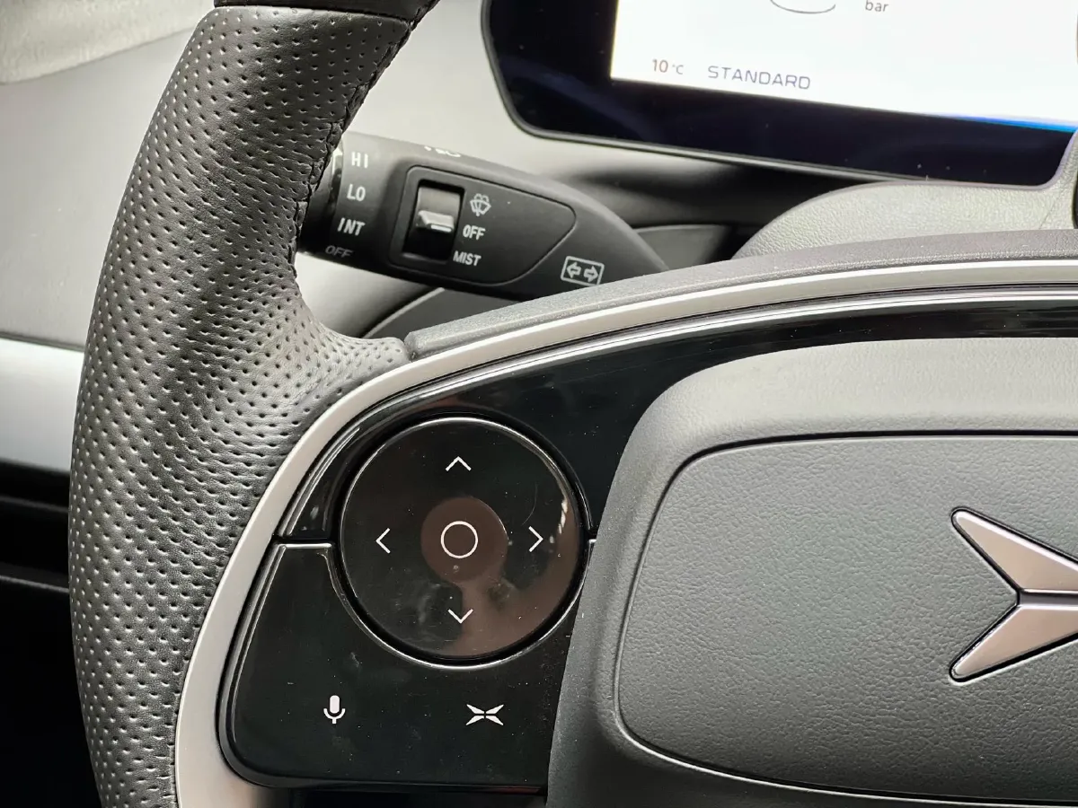 2020 DS 7 1.6T 215HP L4 8AT,autocango,china used car exporter,china ev exporter,chinese used car exporter,chinese used ev exporter