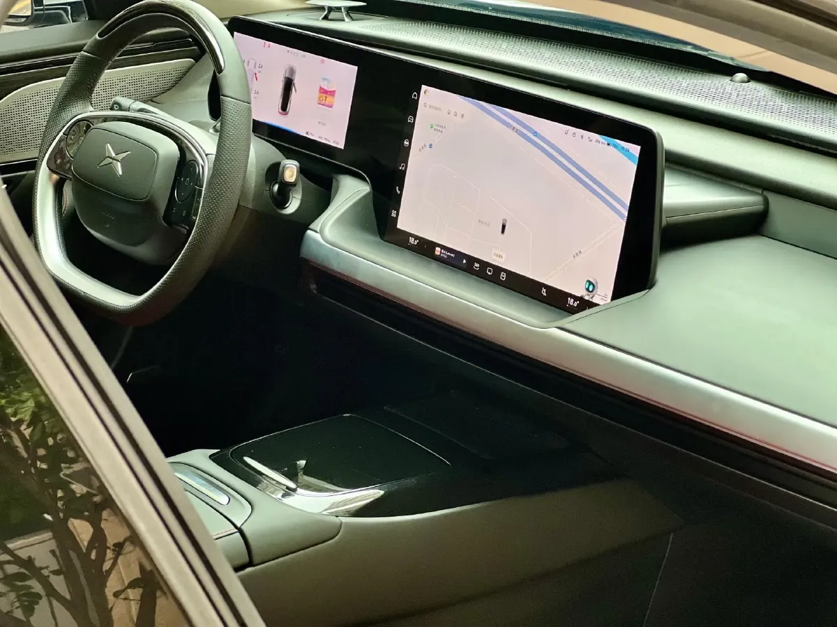 2020 DS 7 1.6T 215HP L4 8AT,autocango,china used car exporter,china ev exporter,chinese used car exporter,chinese used ev exporter