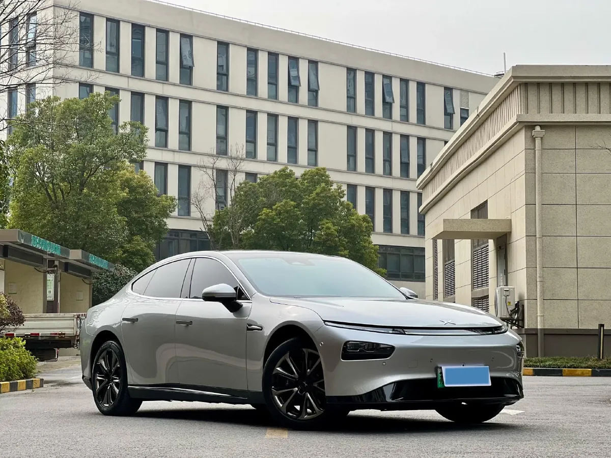 2020 DS 7 1.6T 215HP L4 8AT,autocango,china used car exporter,china ev exporter,chinese used car exporter,chinese used ev exporter