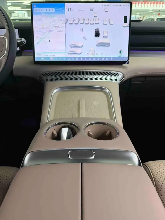 2024 Xpeng X9 BEV 101.5KWH,autocango,china used car exporter,china ev exporter,chinese used car exporter,chinese used ev exporter