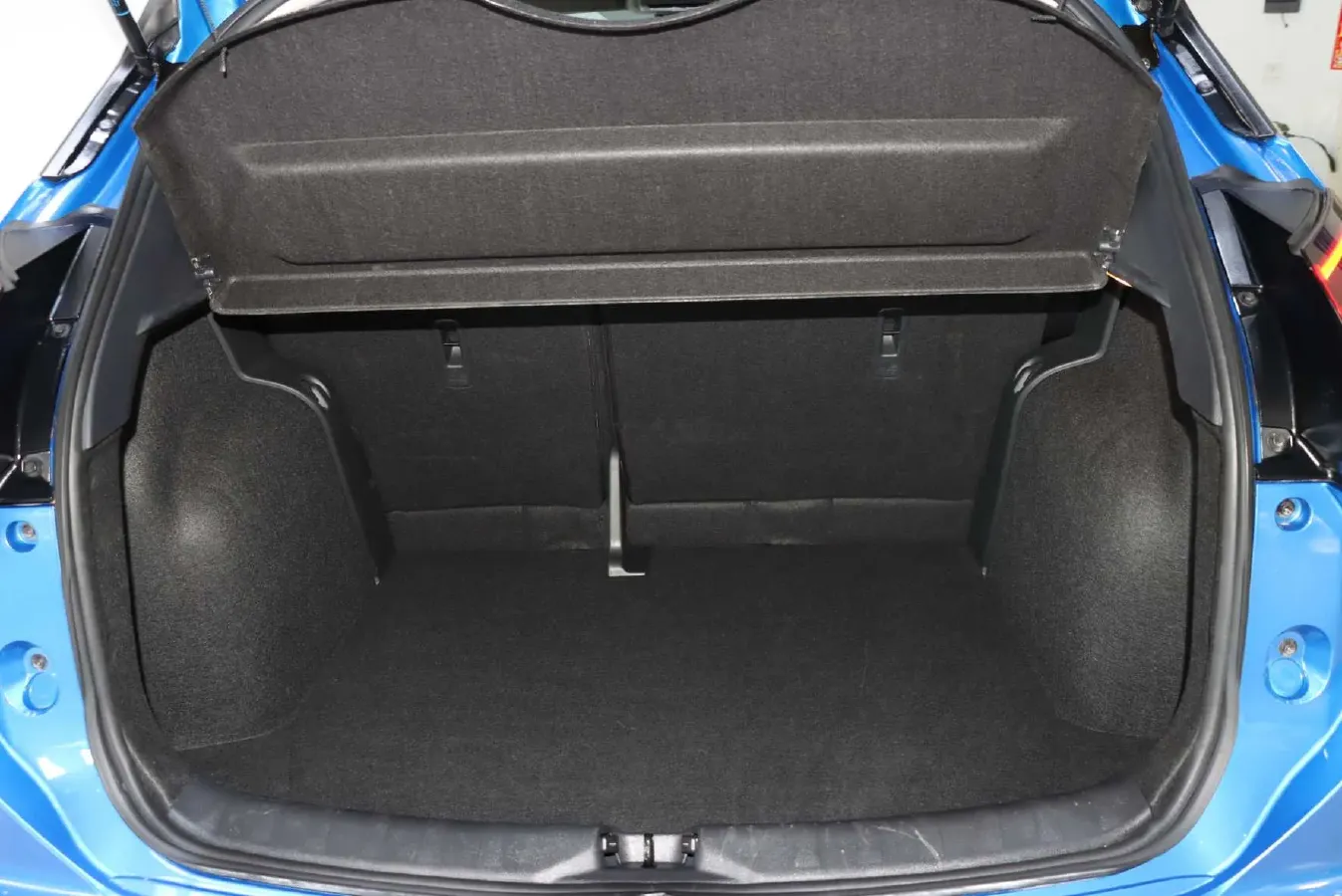 2022 Nissan Kicks 1.5L 122HP L4 CVT,autocango,china used car exporter,china ev exporter,chinese used car exporter,chinese used ev exporter