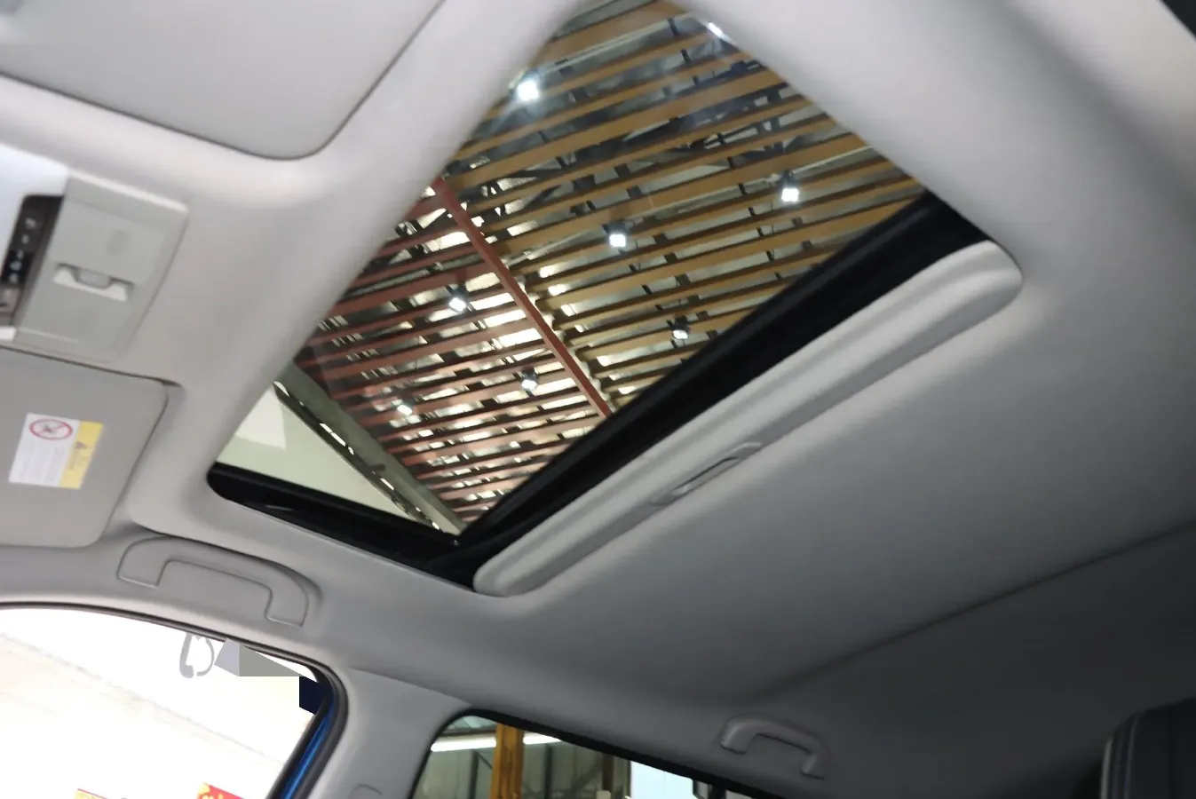 2022 Nissan Kicks 1.5L 122HP L4 CVT,autocango,china used car exporter,china ev exporter,chinese used car exporter,chinese used ev exporter