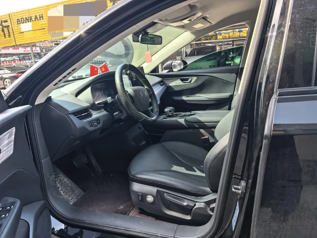 2024 HongQi E-QM5 BEV 72KWH,autocango,china used car exporter,china ev exporter,chinese used car exporter,chinese used ev exporter
