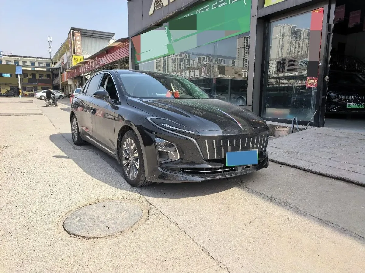 2024 HongQi E-QM5 BEV 72KWH,autocango,china used car exporter,china ev exporter,chinese used car exporter,chinese used ev exporter