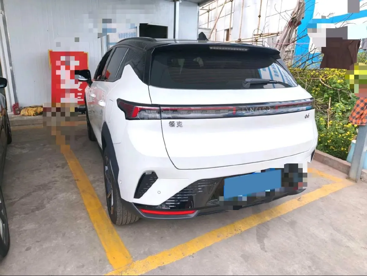 2025 LYNK&CO 06 1.5T 181HP L4 7DCT,autocango,china used car exporter,china ev exporter,chinese used car exporter,chinese used ev exporter