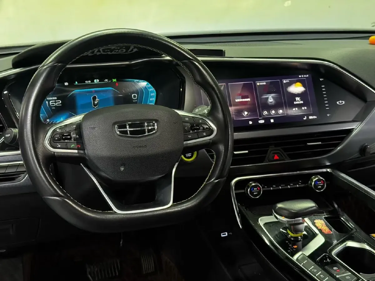 2020 Roewe RX5 1.5T 169HP L4 AMT PHEV 11.1KWH,autocango,china used car exporter,china ev exporter,chinese used car exporter,chinese used ev exporter