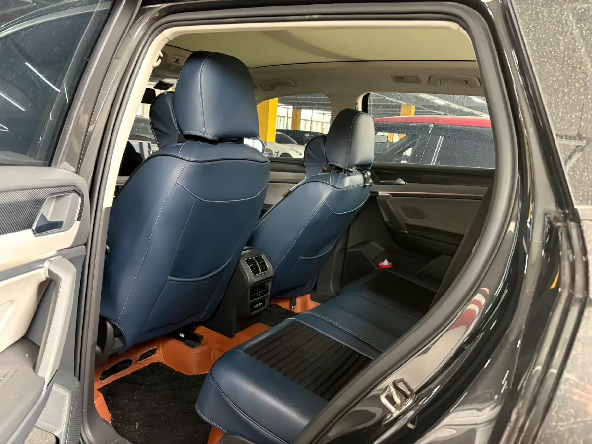 2023 Volkswagen Tayron 2.0T 186HP L4 7DCT,autocango,china used car exporter,china ev exporter,chinese used car exporter,chinese used ev exporter