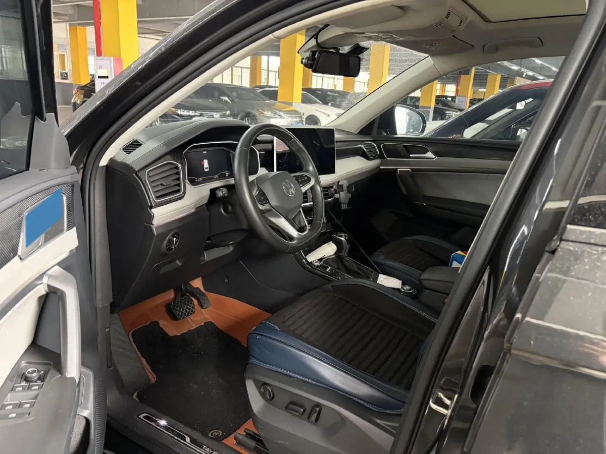 2023 Volkswagen Tayron 2.0T 186HP L4 7DCT,autocango,china used car exporter,china ev exporter,chinese used car exporter,chinese used ev exporter