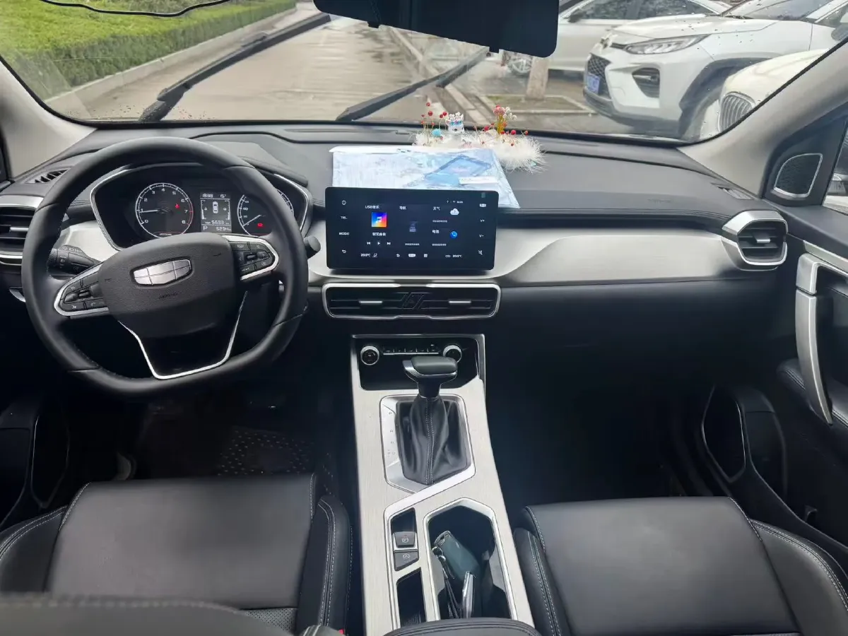 2025 Geely Coolray 1.5L 126HP L4 CVT,autocango,china used car exporter,china ev exporter,chinese used car exporter,chinese used ev exporter