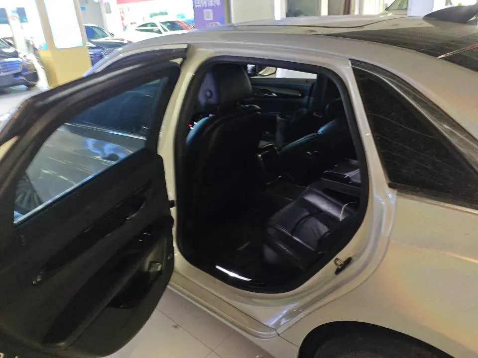 2021 Cadillac CT6 2.0T 237HP L4 10AT,autocango,china used car exporter,china ev exporter,chinese used car exporter,chinese used ev exporter