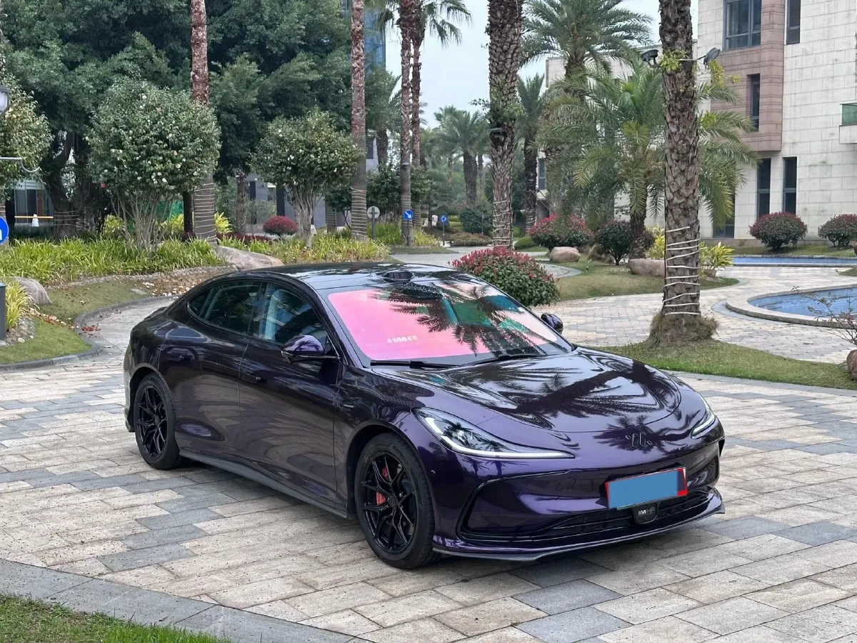 2024 IM L6 BEV 100KWH,autocango,china used car exporter,china ev exporter,chinese used car exporter,chinese used ev exporter