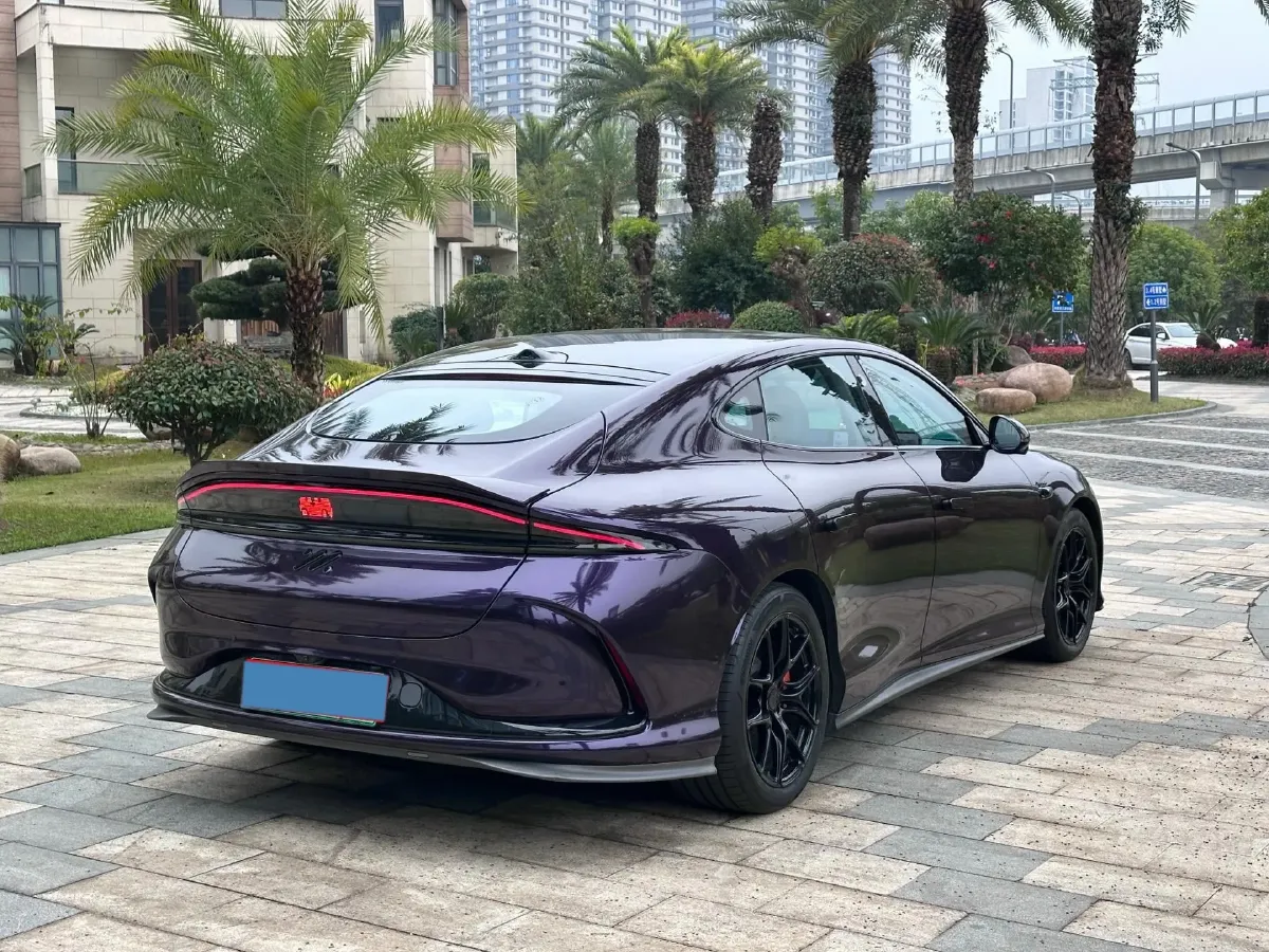 2024 IM L6 BEV 100KWH,autocango,china used car exporter,china ev exporter,chinese used car exporter,chinese used ev exporter