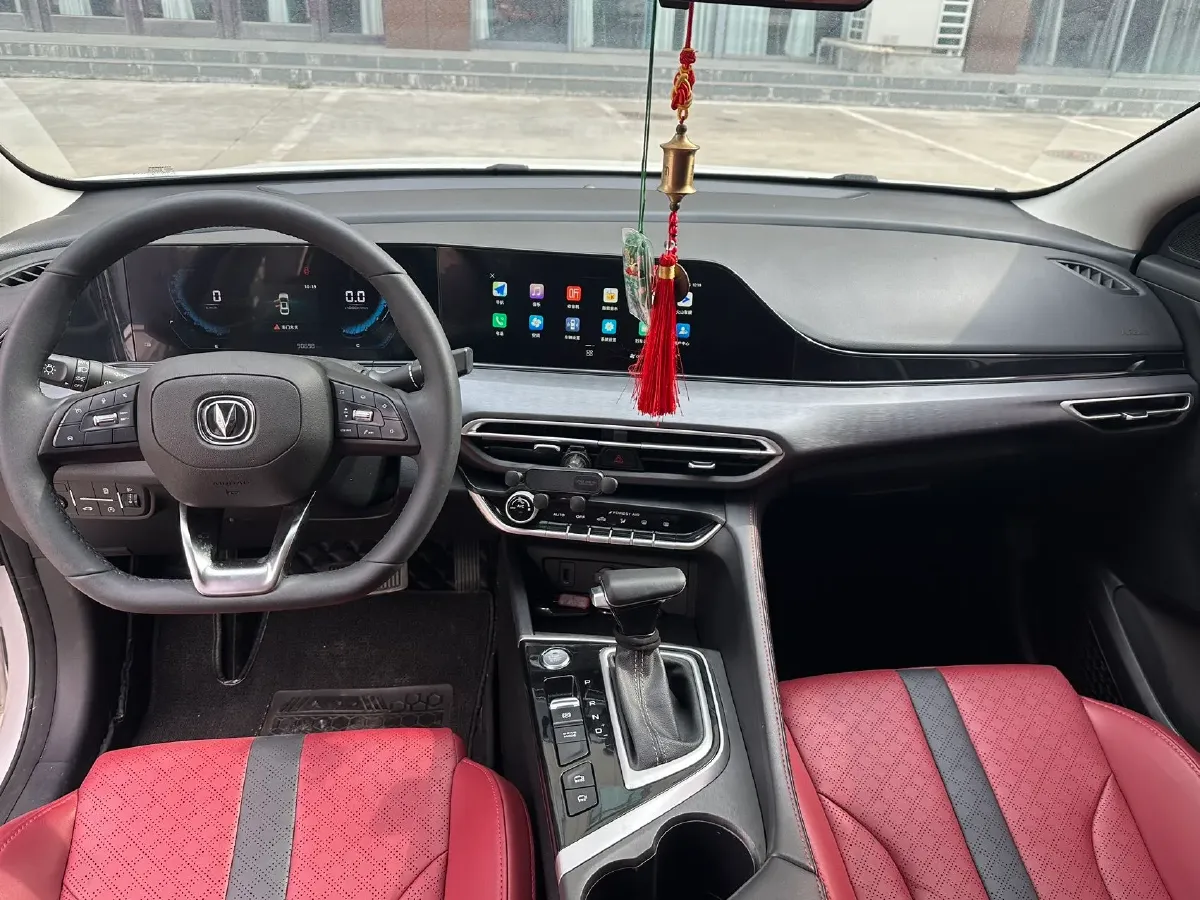 2021 ChangAn Eado 1.4T 160HP L4 7DCT,autocango,china used car exporter,china ev exporter,chinese used car exporter,chinese used ev exporter