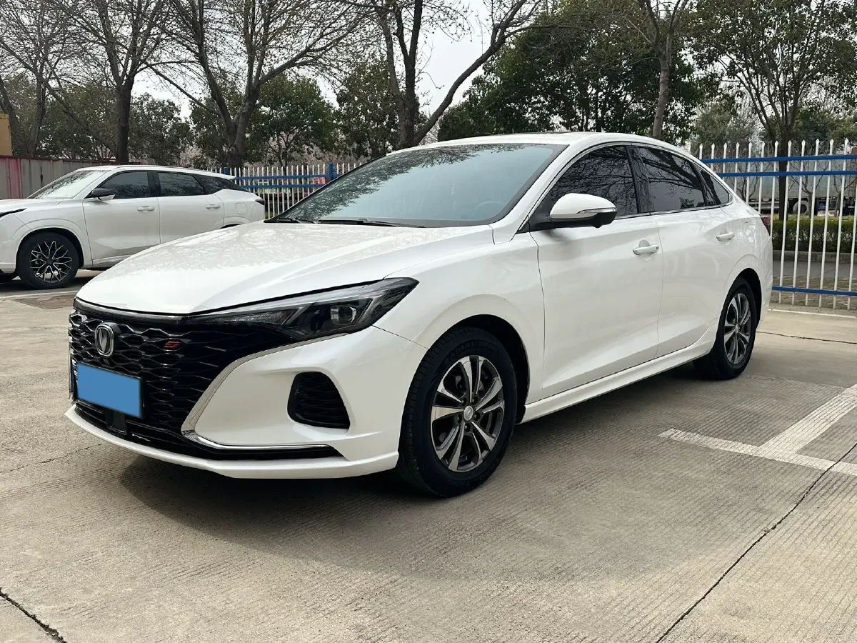 2021 ChangAn Eado 1.4T 160HP L4 7DCT,autocango,china used car exporter,china ev exporter,chinese used car exporter,chinese used ev exporter