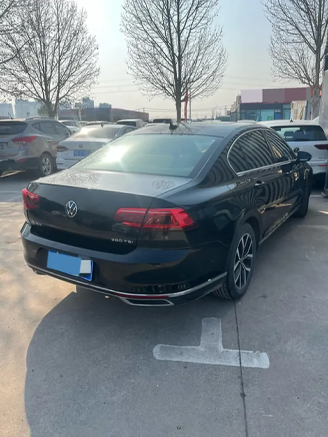 2020 Volkswagen Magotan 1.4T 150HP L4 7DCT,autocango,china used car exporter,china ev exporter,chinese used car exporter,chinese used ev exporter