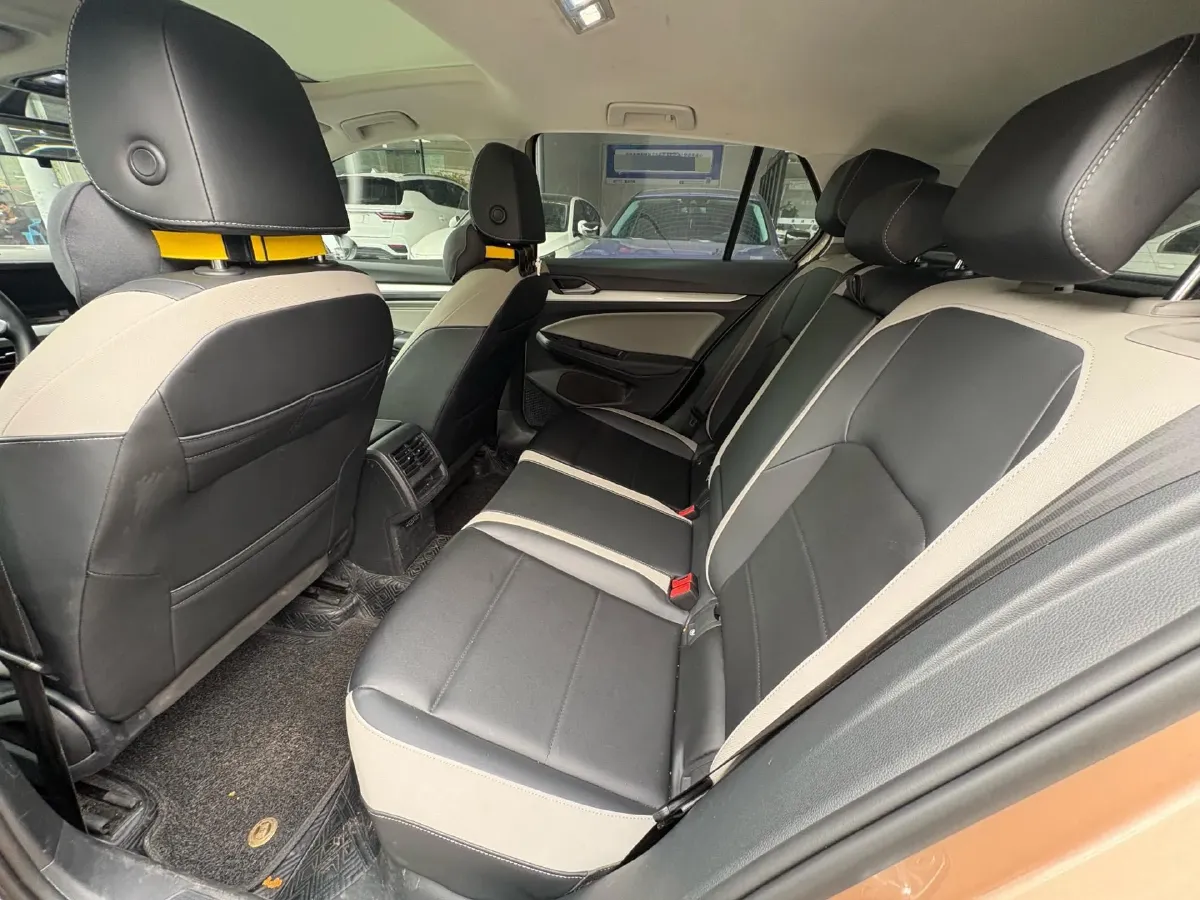 2021 Volkswagen Golf 1.4T 150HP L4 7DCT,autocango,china used car exporter,china ev exporter,chinese used car exporter,chinese used ev exporter