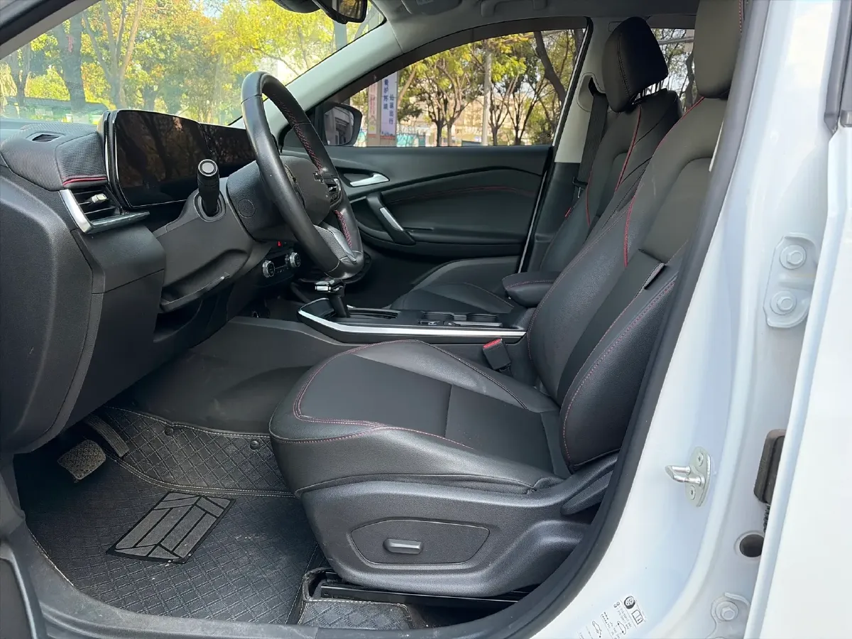 2022 Chevrolet Trax 1.5T 184HP L4 CVT,autocango,china used car exporter,china ev exporter,chinese used car exporter,chinese used ev exporter