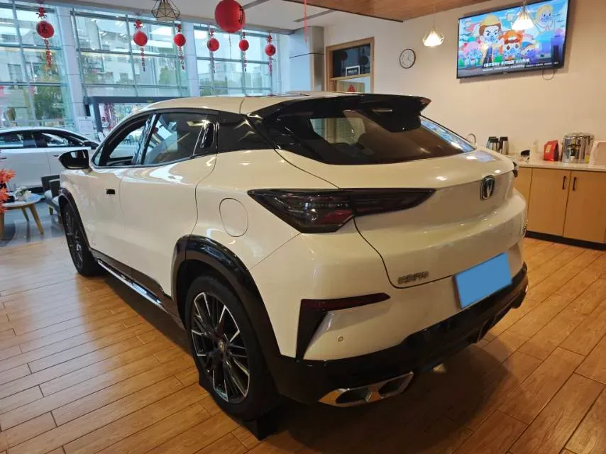 2023 ChangAn UNI-T 1.5T 188HP L4 7DCT,autocango,china used car exporter,china ev exporter,chinese used car exporter,chinese used ev exporter