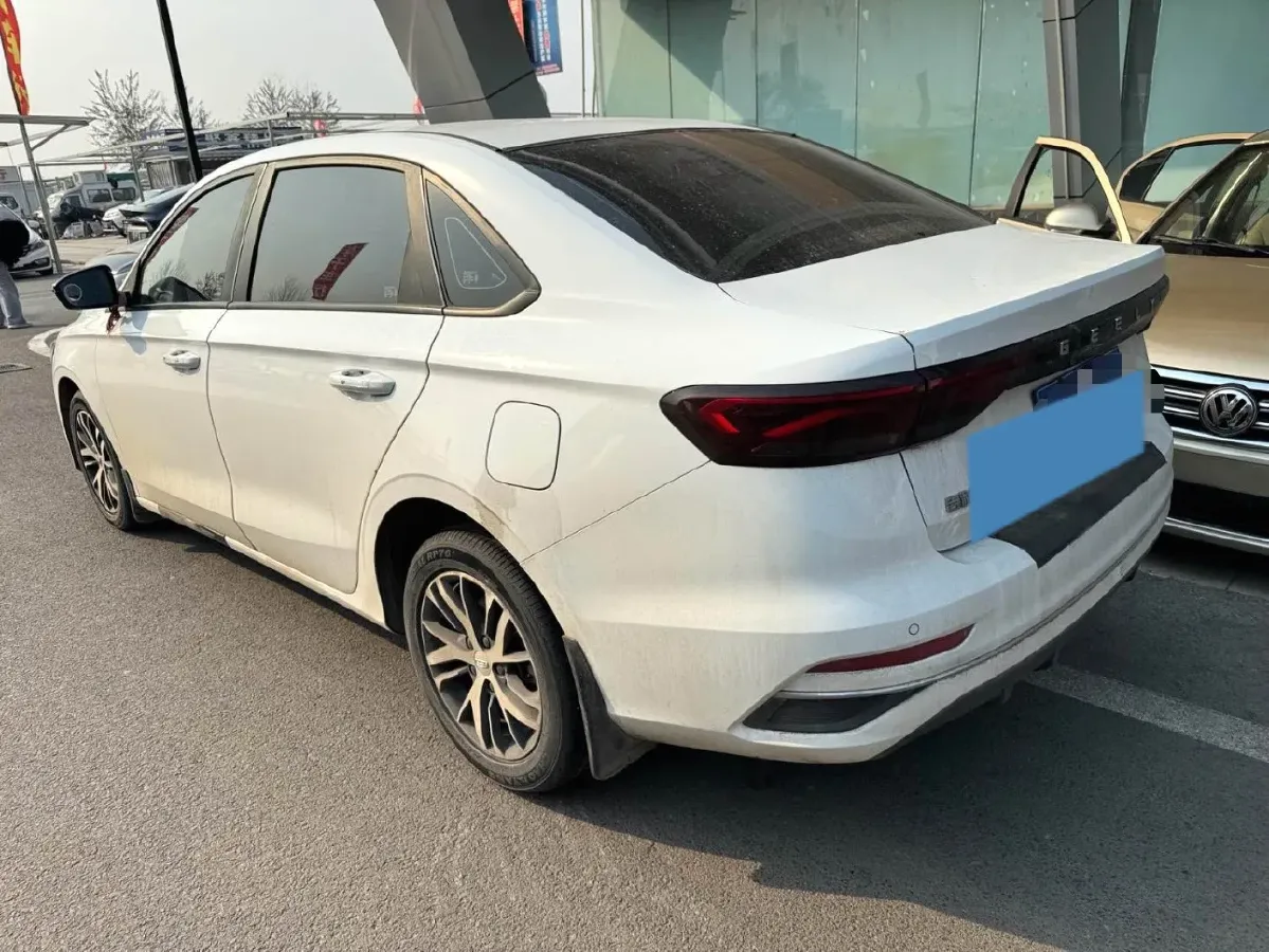 2022 Geely Emgrand 1.5L 114HP L4 CVT,autocango,china used car exporter,china ev exporter,chinese used car exporter,chinese used ev exporter