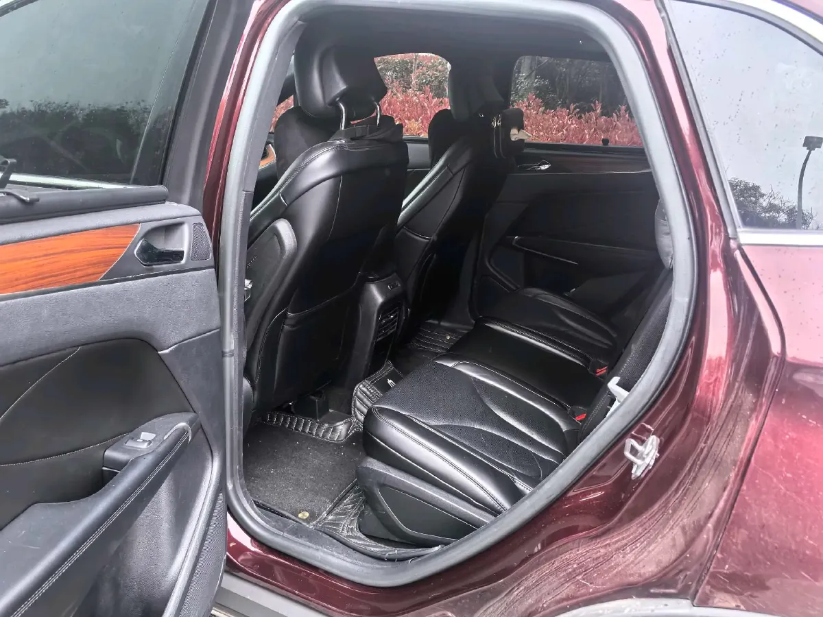 2017 Lincoln MKC 2.0T 253HP L4 6AT,autocango,china used car exporter,china ev exporter,chinese used car exporter,chinese used ev exporter