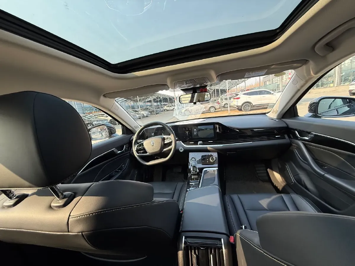 2024 Bestune B70 1.5T 169HP L4 7DCT,autocango,china used car exporter,china ev exporter,chinese used car exporter,chinese used ev exporter