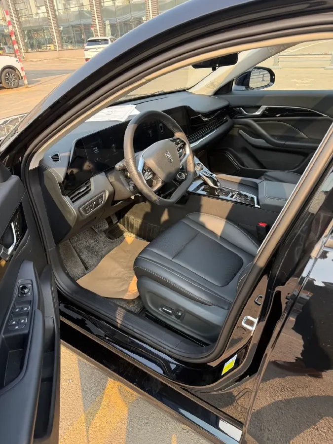 2024 Bestune B70 1.5T 169HP L4 7DCT,autocango,china used car exporter,china ev exporter,chinese used car exporter,chinese used ev exporter