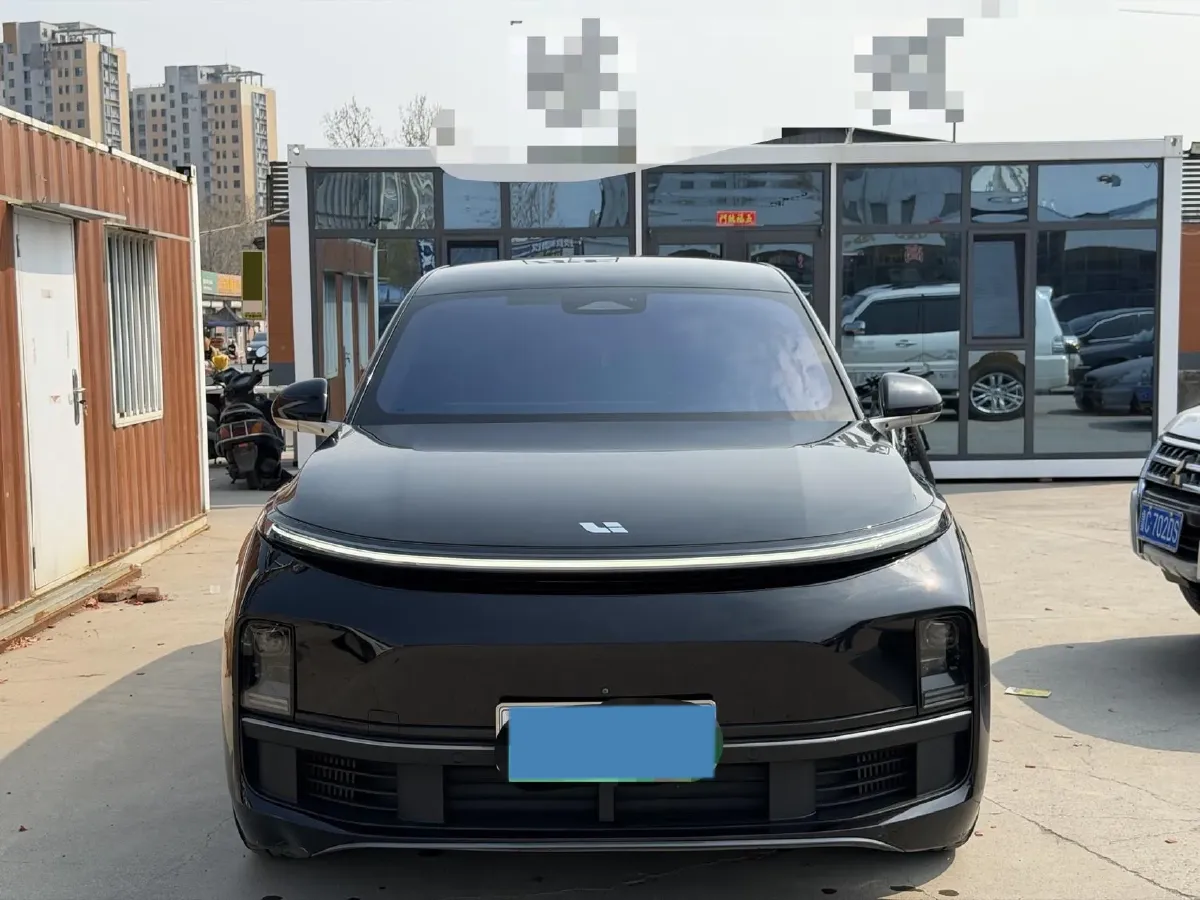 2023 Li L8 Range Extended 154HP REEV 40.9KWH,autocango,china used car exporter,china ev exporter,chinese used car exporter,chinese used ev exporter