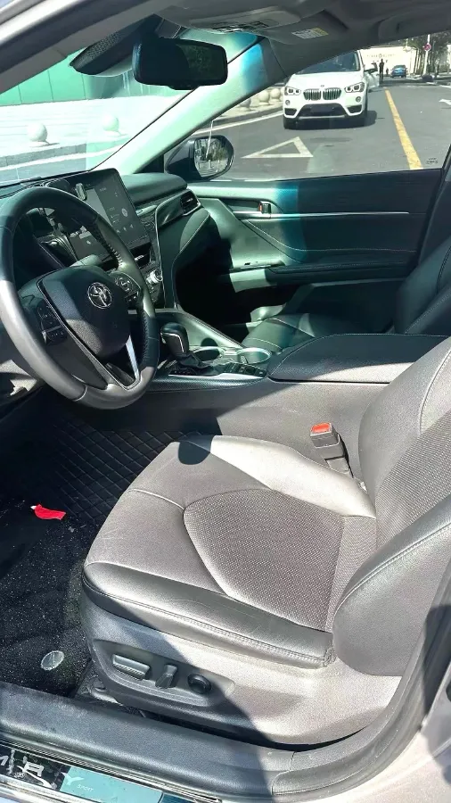 2023 Toyota Camry 2.5L 178HP L4 E-CVT Hybrid,autocango,china used car exporter,china ev exporter,chinese used car exporter,chinese used ev exporter