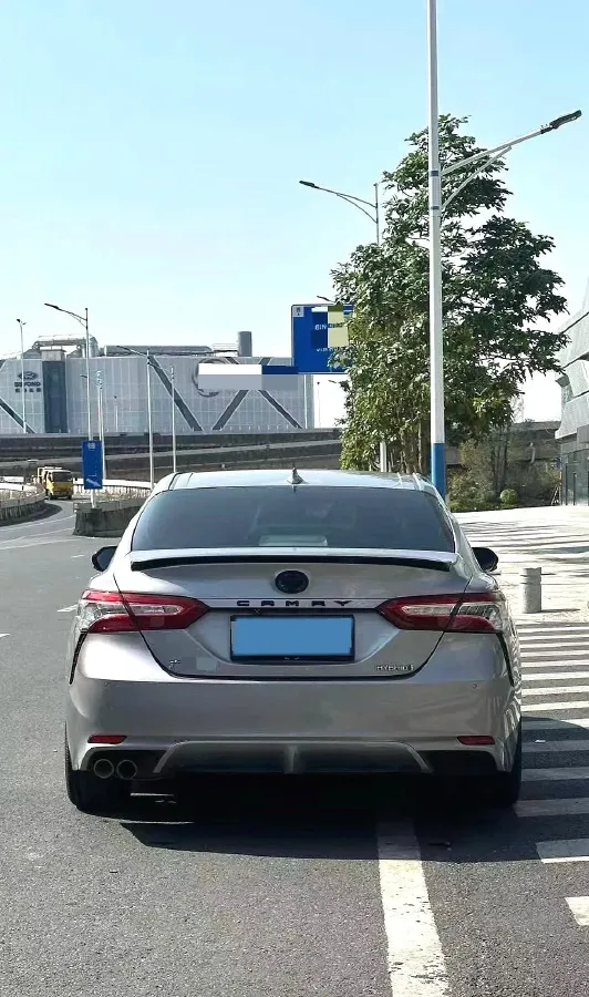 2023 Toyota Camry 2.5L 178HP L4 E-CVT Hybrid,autocango,china used car exporter,china ev exporter,chinese used car exporter,chinese used ev exporter