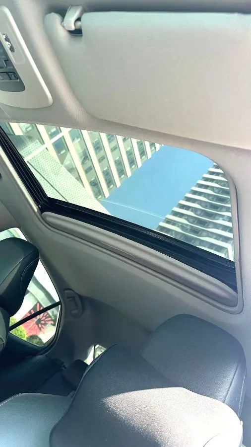 2023 Toyota Camry 2.5L 178HP L4 E-CVT Hybrid,autocango,china used car exporter,china ev exporter,chinese used car exporter,chinese used ev exporter