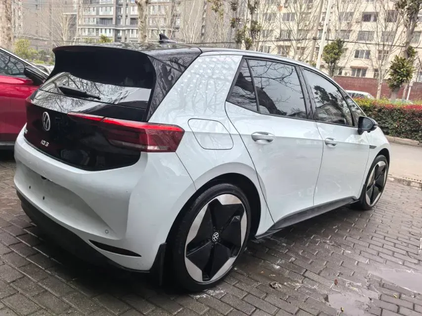 2023 Volkswagen ID.3 BEV 52.8KWH,autocango,china used car exporter,china ev exporter,chinese used car exporter,chinese used ev exporter