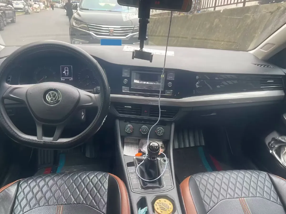 2020 Volkswagen Bora 1.5L 113HP L4 5MT,autocango,china used car exporter,china ev exporter,chinese used car exporter,chinese used ev exporter