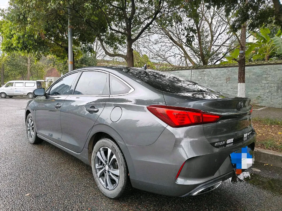 2021 ChangAn Eado 1.4T 160HP L4 7DCT,autocango,china used car exporter,china ev exporter,chinese used car exporter,chinese used ev exporter