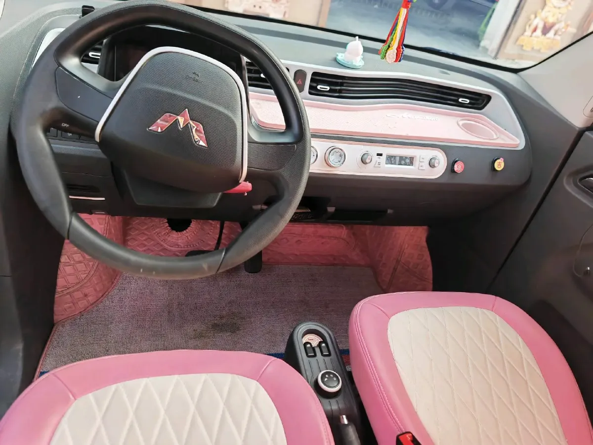 2020 WuLing HongGuang MINI EV BEV 13.8KWH,autocango,china used car exporter,china ev exporter,chinese used car exporter,chinese used ev exporter