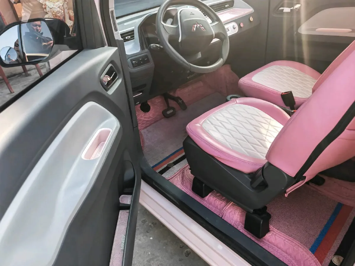 2020 WuLing HongGuang MINI EV BEV 13.8KWH,autocango,china used car exporter,china ev exporter,chinese used car exporter,chinese used ev exporter