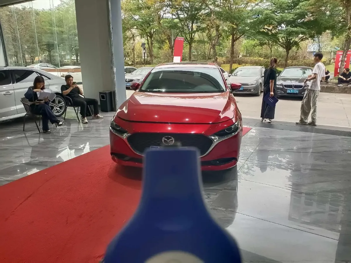 2021 Mazda 3 Axela 2.0L 158HP L4 6AT,autocango,china used car exporter,china ev exporter,chinese used car exporter,chinese used ev exporter