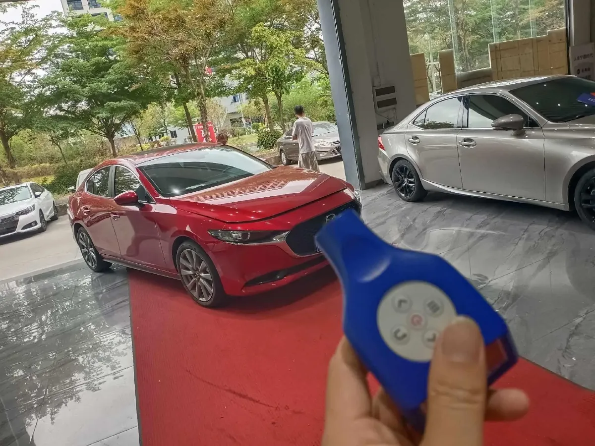 2021 Mazda 3 Axela 2.0L 158HP L4 6AT,autocango,china used car exporter,china ev exporter,chinese used car exporter,chinese used ev exporter