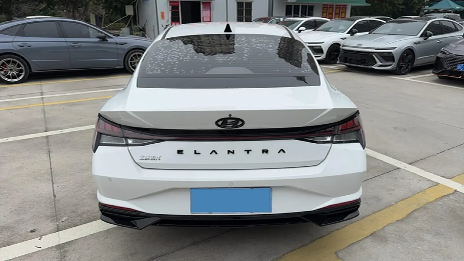 2021 Hyundai Elantra 1.5L 115HP L4 CVT,autocango,china used car exporter,china ev exporter,chinese used car exporter,chinese used ev exporter