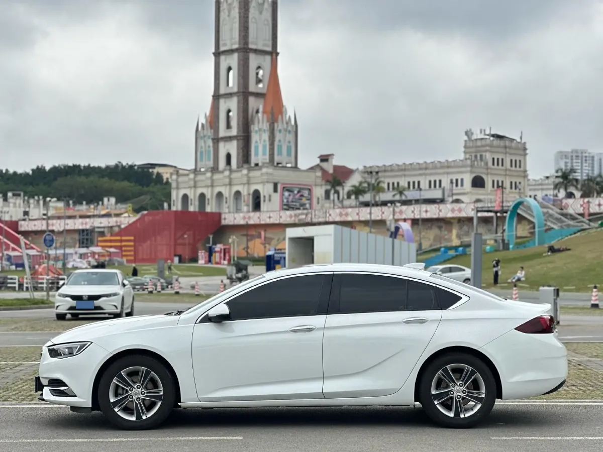 2019 Buick Regal 1.5T 170HP L4 9AT,autocango,china used car exporter,china ev exporter,chinese used car exporter,chinese used ev exporter