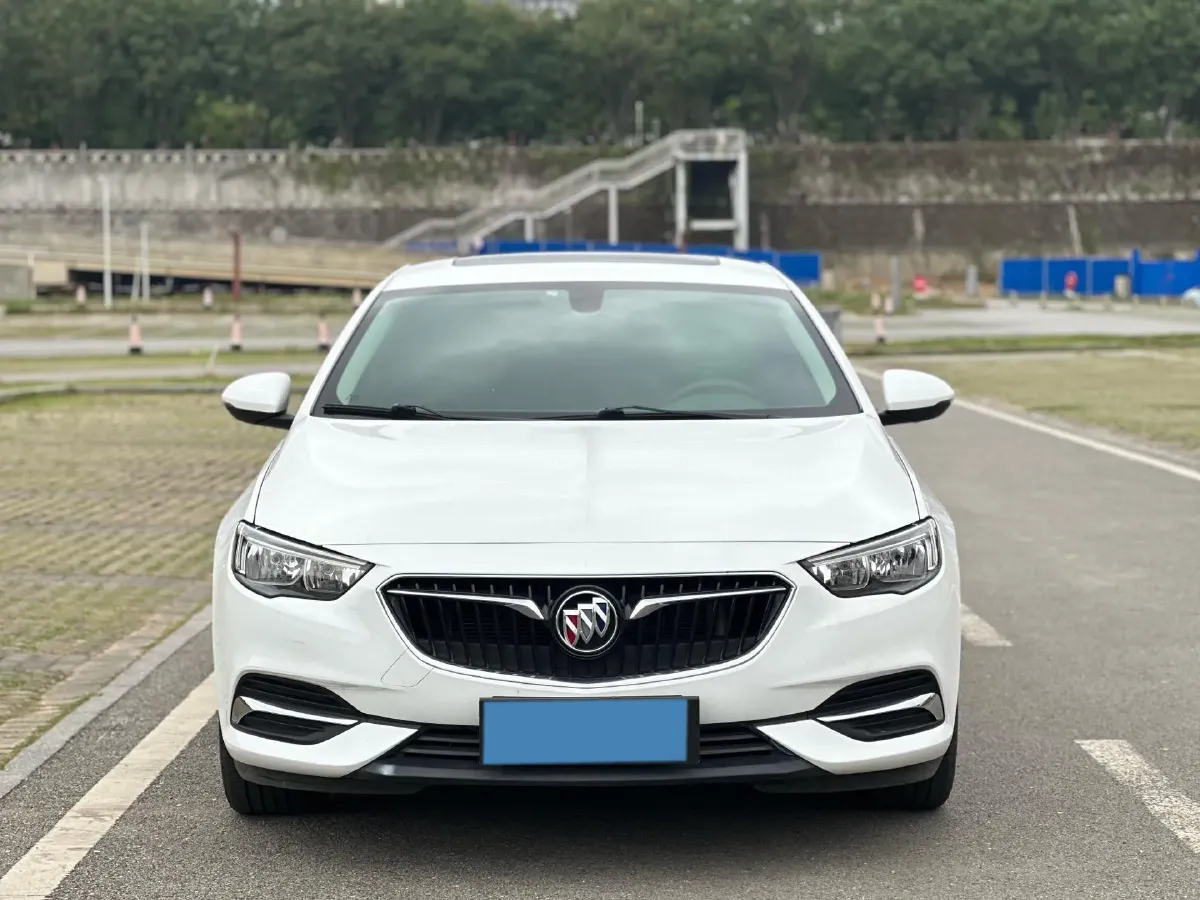 2019 Buick Regal 1.5T 170HP L4 9AT,autocango,china used car exporter,china ev exporter,chinese used car exporter,chinese used ev exporter