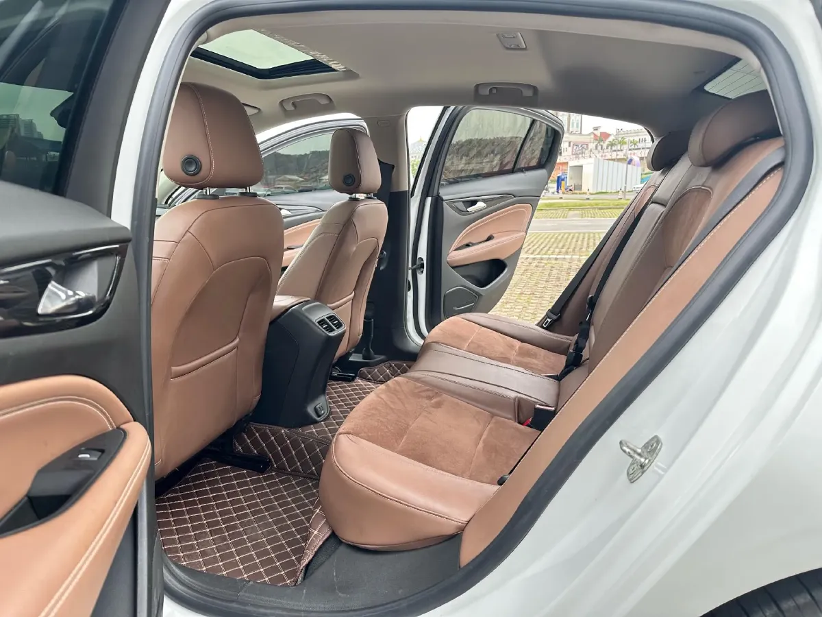 2019 Buick Regal 1.5T 170HP L4 9AT,autocango,china used car exporter,china ev exporter,chinese used car exporter,chinese used ev exporter