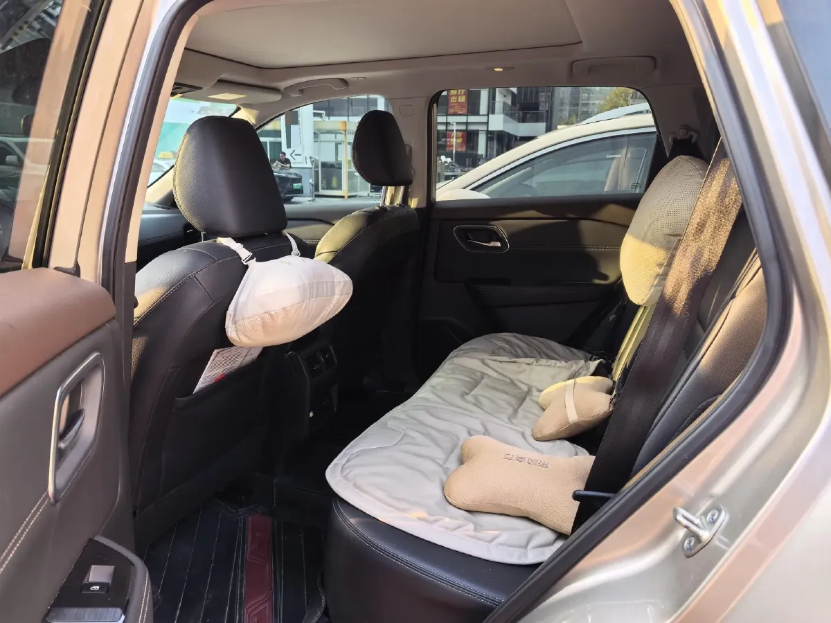 2023 Nissan X-Trail 1.5T 144HP L3 Hybrid,autocango,china used car exporter,china ev exporter,chinese used car exporter,chinese used ev exporter